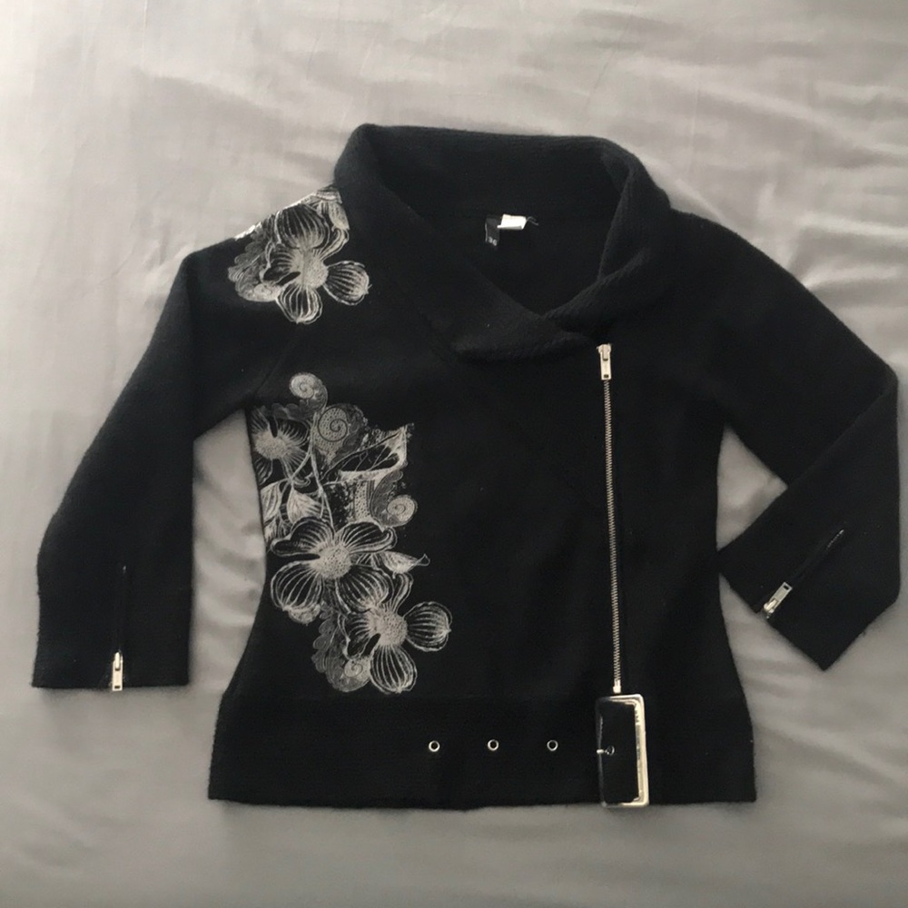 RARE H&M cropped ‘motorcycle” sweater